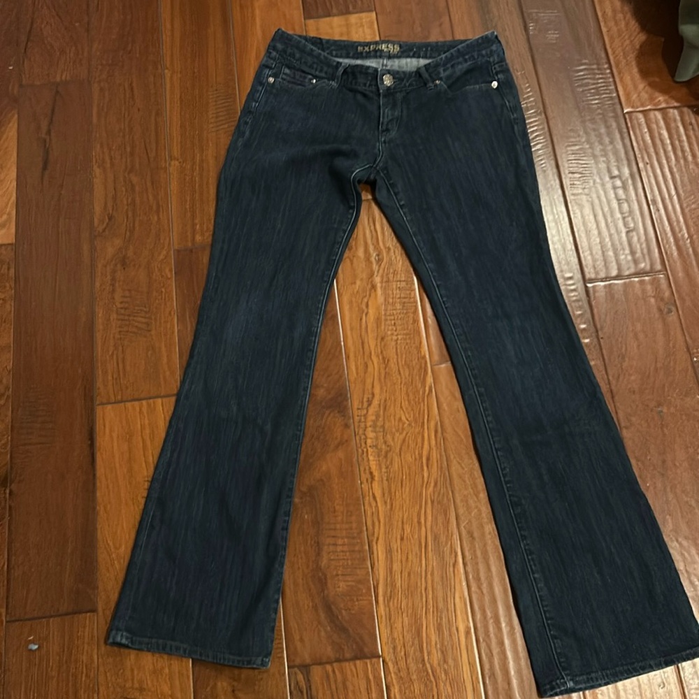 8 long
Express jeans